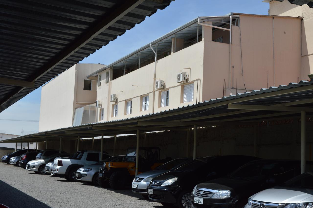 Hotel Rio Claro Bagian luar foto